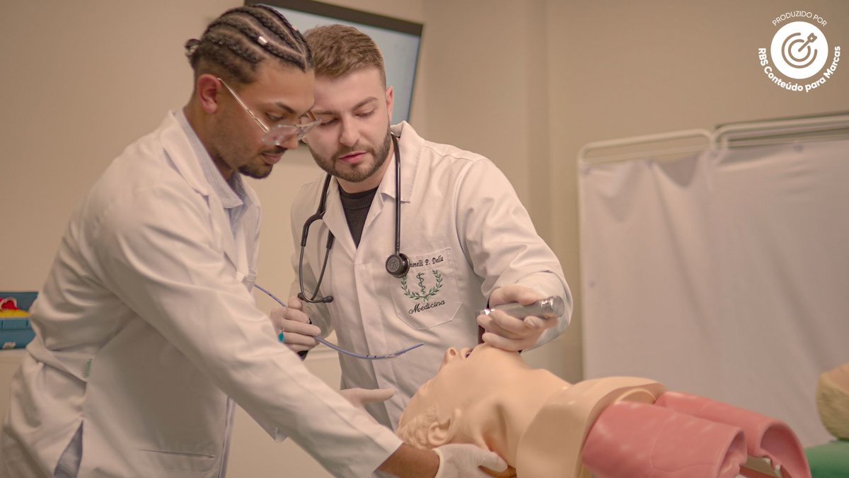 gzhdigital's tweet photo. Medicina além da sala de aula: formação une tecnologia e experiência real simulada #conteudodemarca
https://t.co/kdbyIcytKU https://t.co/q7RNYqA2rg