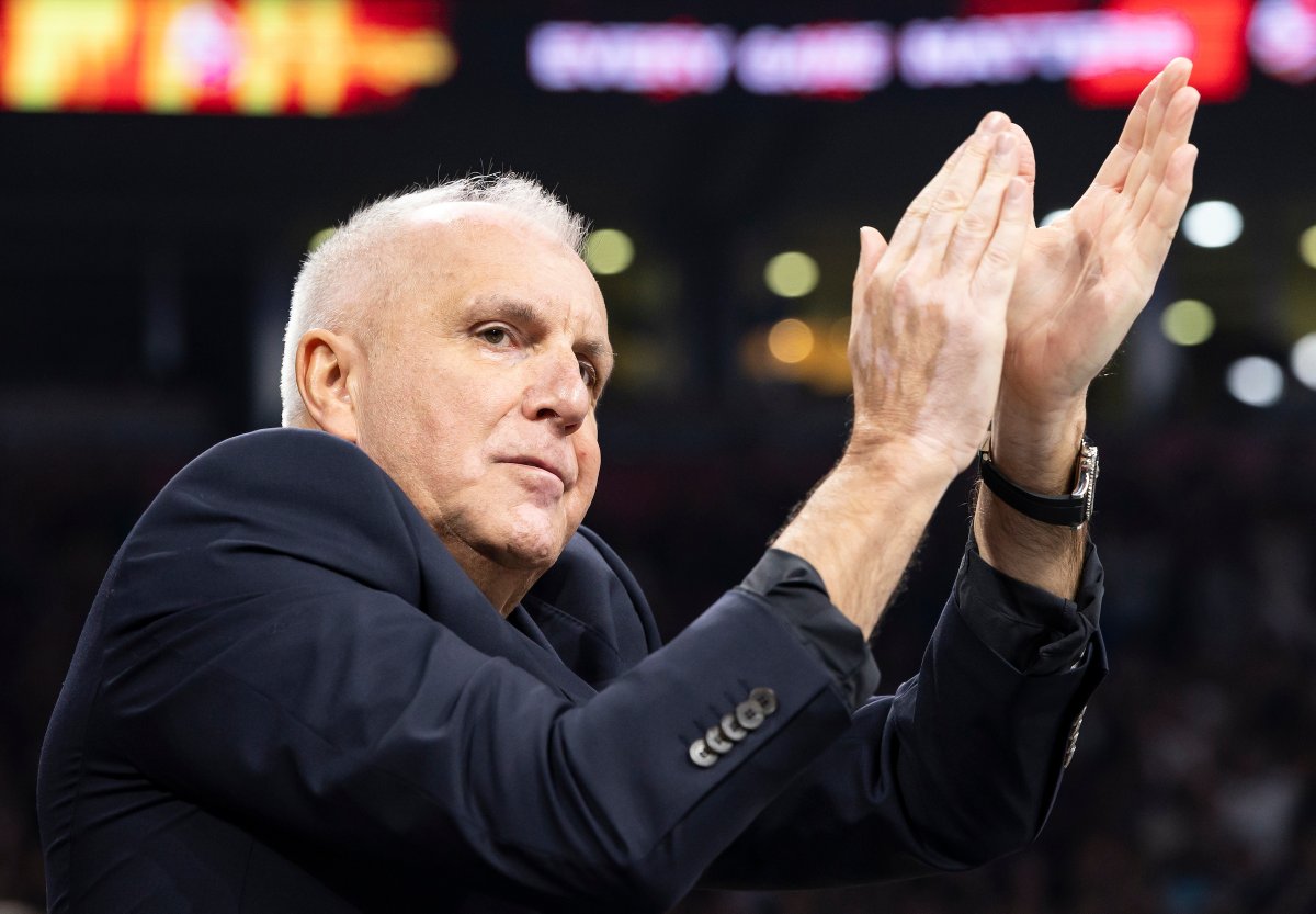 sportklub's tweet photo. Povratak legende!

#kkp #partizan #kkpartizan #obradovic #euroleague https://t.co/KNtgpLHt0Y