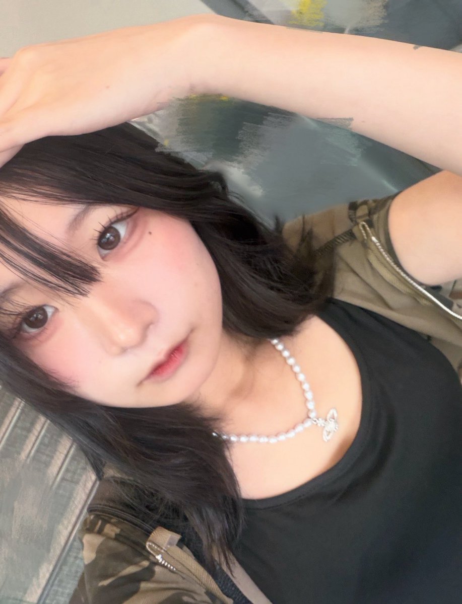 Futaba__sq's tweet photo. いつもと雰囲気ちがう？ https://t.co/vp9WYHfCfh