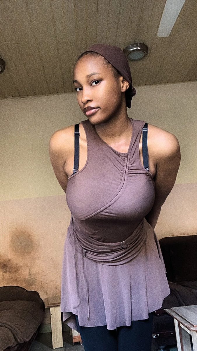 realbabylion's tweet photo. I wish I was a man, no period, no menopause, no pregnancy, no childbirth. Just work and beg for S£X 🫩 https://t.co/lSuwYRANzl