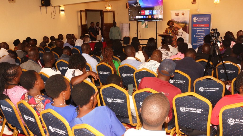 NLC_Kenya's tweet photo. NLC Vice Chairperson @DrJulieOseko led a public participation forum at SilverScreen Hotel, Kakamega, bringing together members of the public &amp; other stakeholders to review the 2026 Draft Historical Land Injustices and Review of Grants and Dispositions of Public Land Regulations. https://t.co/qUxucb7MQf