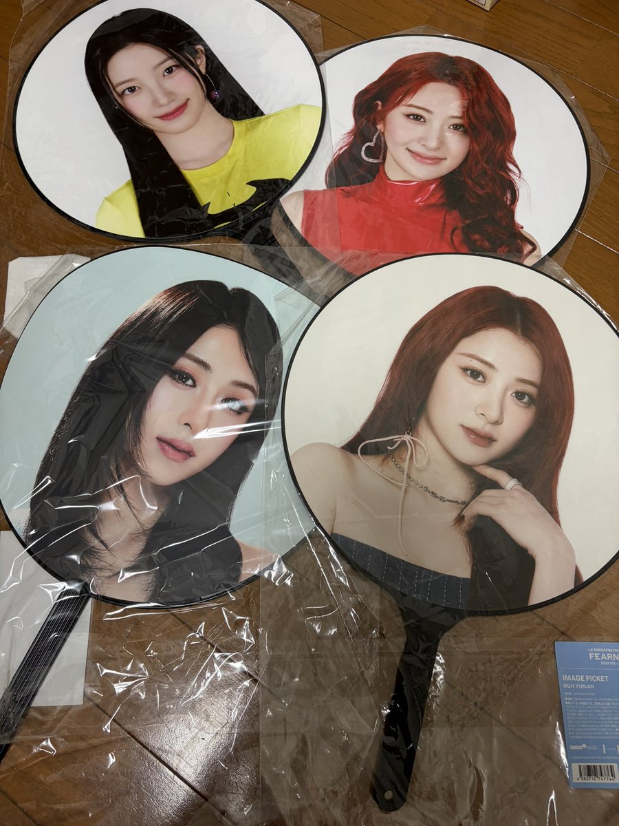 ppp_05x's tweet photo. lesserafim 買取　交換　共同購入

求　買取　チェウォン　サクラ　ユンジン　

特にMMNラキドロ求めております🌟
過去トレカも求めております

譲　画像

お気軽にリプまたはDMお願い致します！
20日手渡しも可能です⭕️
#lesserafim買取 #lesserafim交換
 #ルセラ交換 #ルセラフィム交換 https://t.co/IJ63ycre3X