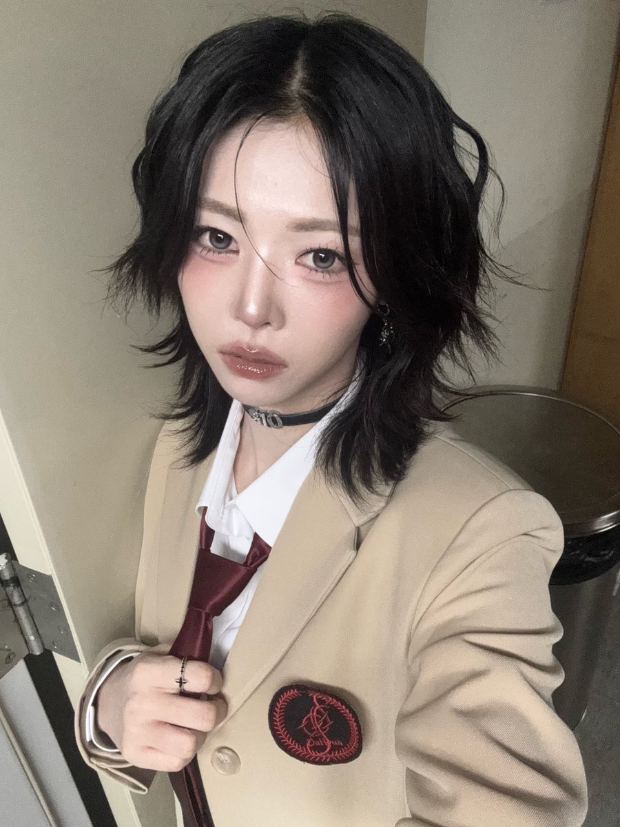 gapyeonghaus's tweet photo. [261013]
#tripleS Dahyun COSMO Room update 🍒

#DaHyun #다현 #서다현 #ダヒョン https://t.co/gQMZFFiG31