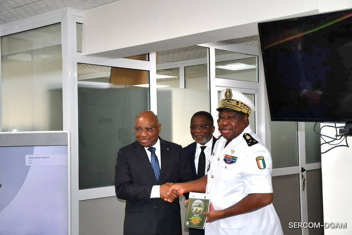 maritimafrica's tweet photo. Côte d’Ivoire Inaugurates Its Integrated Maritime State Action Operations Centre and Adopts a Manual of Standardised and Harmonised Operating Procedures

https://t.co/MGFXzrwkNn

#CôtedIvoire #Maritime #StateActionAtSea #news #africa #maritimafrica https://t.co/CLUV9I98Z2