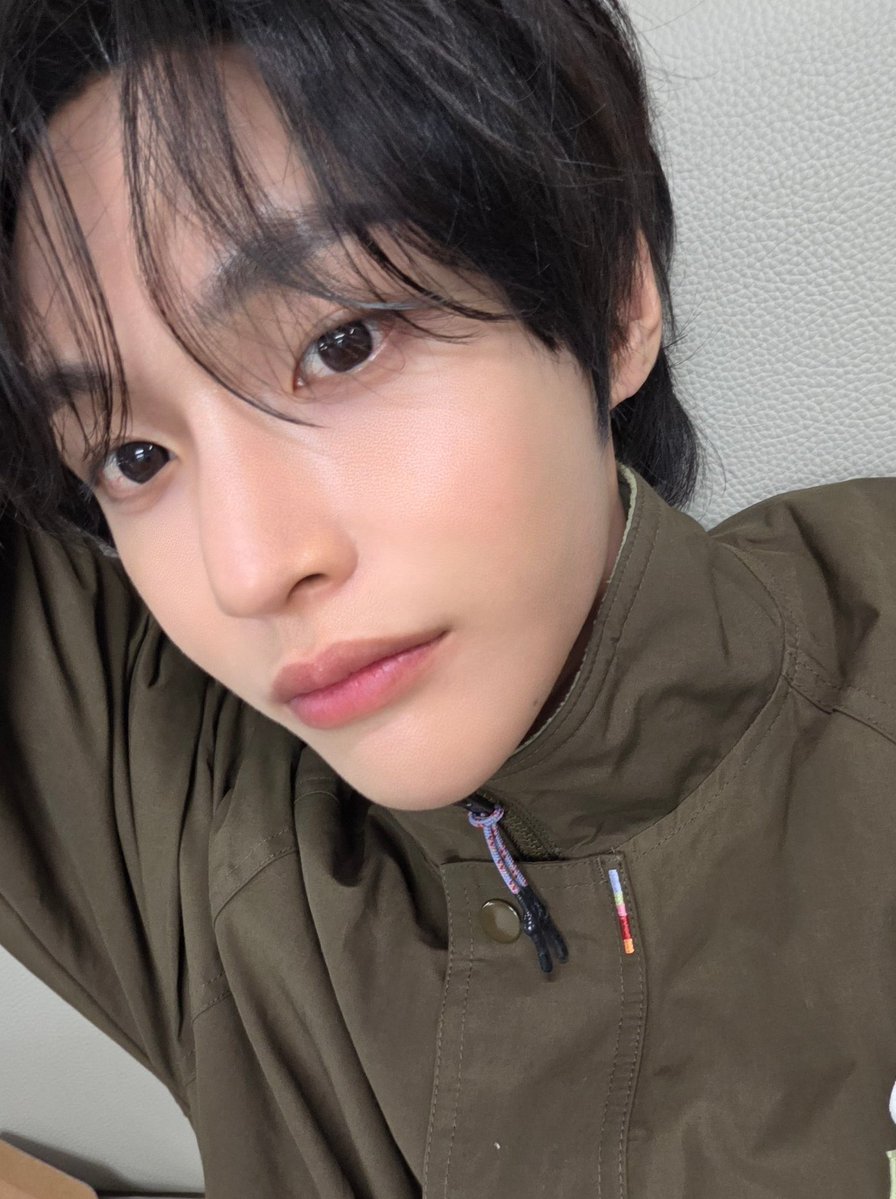 riize_archives's tweet photo. 261013 🎸💭 https://t.co/HyzNSrhnoA