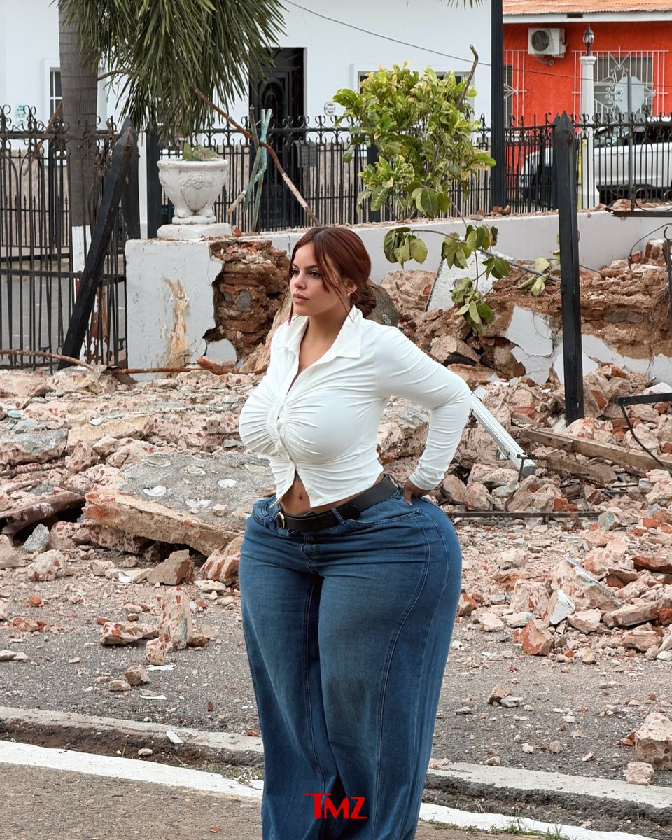 TMZ's tweet photo. Influencer Gracie Bon is facing backlash after posing amid the rubble from Panama's devastating 7.7 earthquake, seemingly turning the disaster into a photo op. 🤔

📸: IG/graciebon https://t.co/vBXCaOHg6v