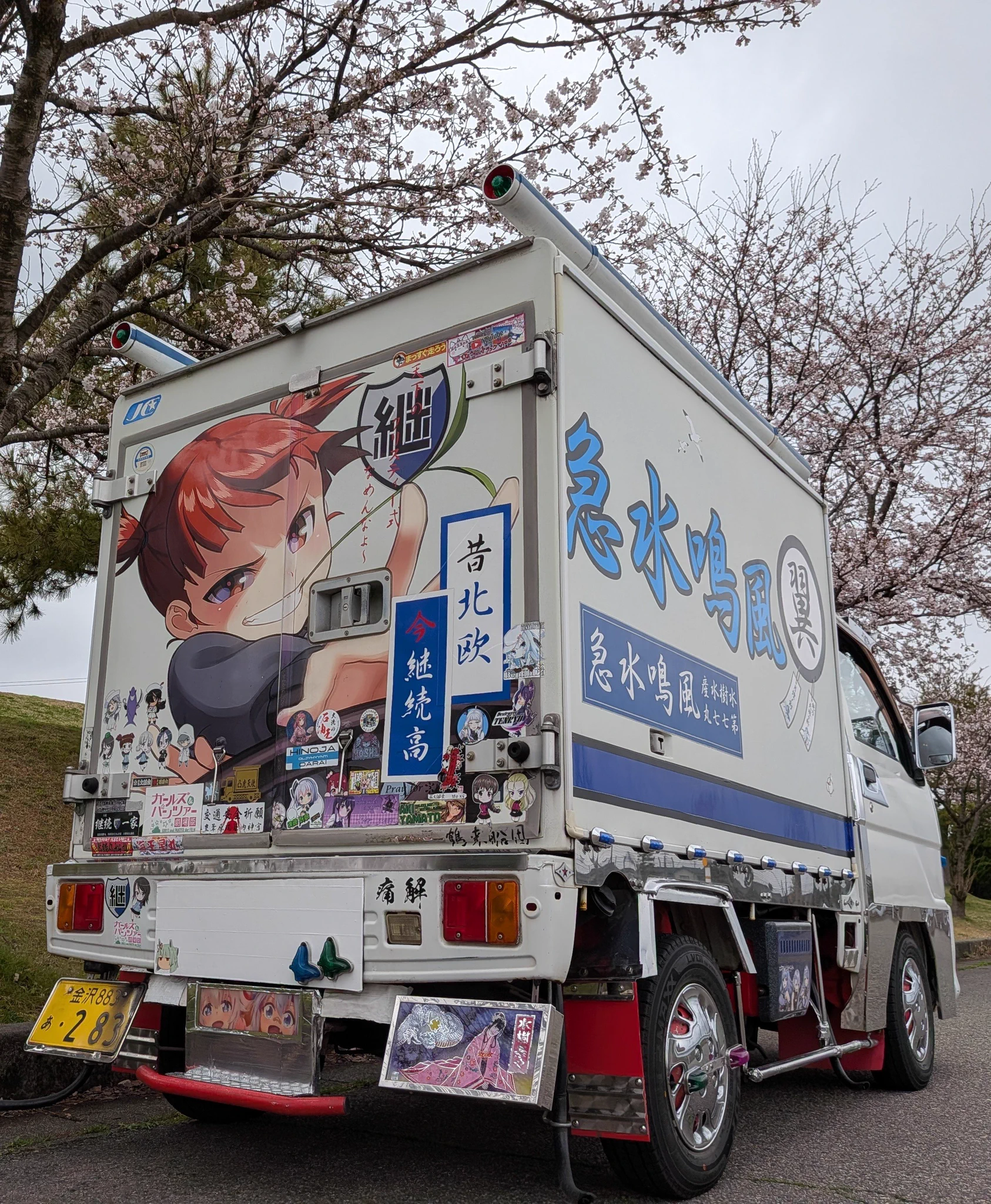 鶴来観光 @ポンコツ信者 🚚【個人】ミニシャンデリア製作工房 【か