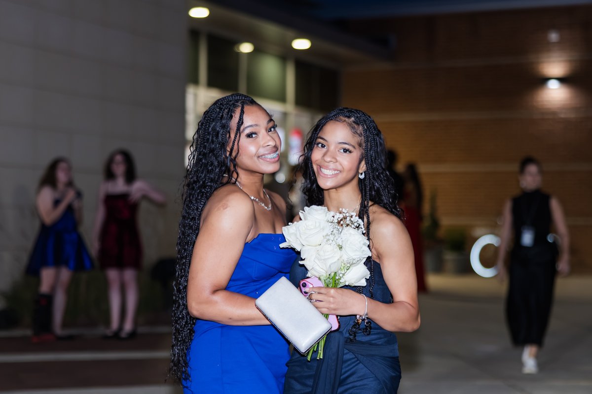 ASHSCavaliers's tweet photo. Our Cavs hit the dance floor Saturday night for an unforgettable Homecoming! Thank you to everyone who made this year's dance one to remember! https://t.co/VZrwB6e291