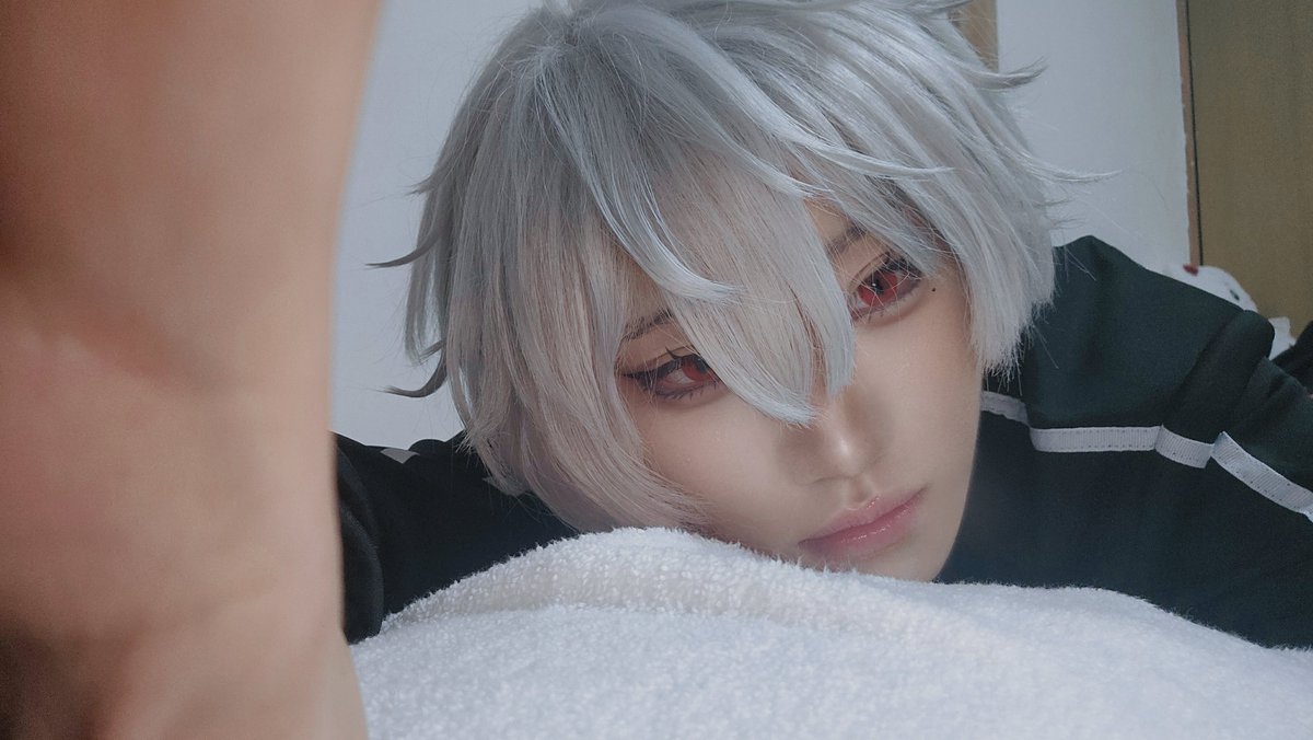 wlyss_00's tweet photo. かまえよーみたいな顔してる cos 🎲 https://t.co/cSFI12cEBH
