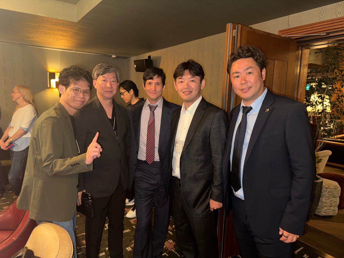 Tanakafj's tweet photo. The Cardano community was out in force tonight at the Midnight Enterprise Table @sohohouse Tokyo!
What began with #Cardano is shaping what's next in rational privacy, real-world adoption, and a new chapter for blockchain.
Great to stand alongside this incredible community! 
#Cardano #Midnight #Blockchain #Web3 #暗号資産 #プライバシー