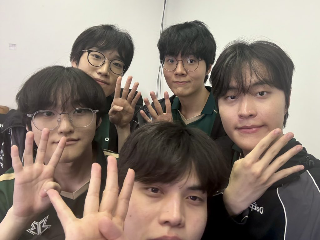 Brionesports's tweet photo. 한진 브리온 몇 강 진출이라고? https://t.co/smMDlaMcoc