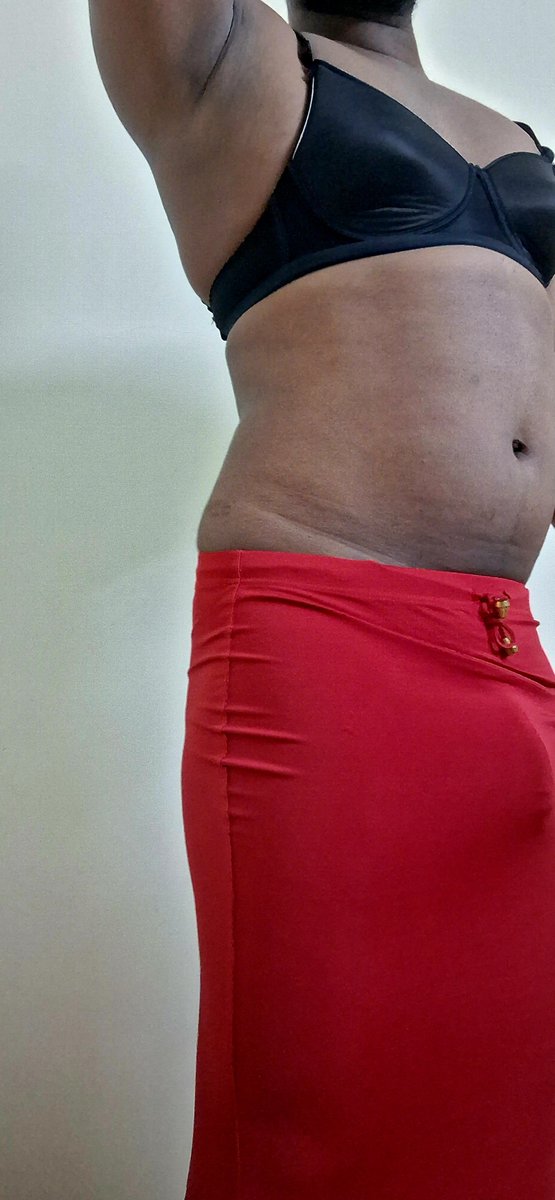 Shilpasamm's tweet photo. Getting ready to enjoy with bull today night
#shemale #sissy https://t.co/97LSMqQWyo