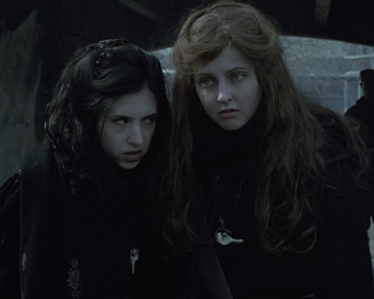 basementwife's tweet photo. these wigs are fucking killing me like okayyy https://t.co/q5asRJJn7v