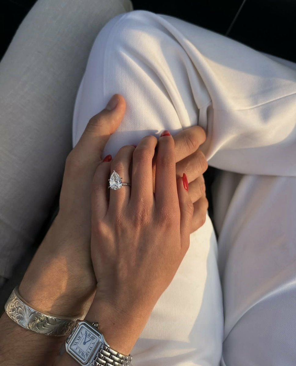 nyliava's tweet photo. engagement rings 💍 https://t.co/7571gTXkUM