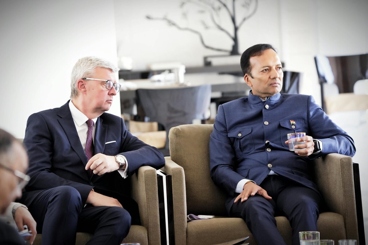 MPNaveenJindal's tweet photo. A pleasure to host H.E. @KarelHavlicek_ , Deputy Prime Minister and Minister of Industry and Trade of the Czech Republic, and his delegation for lunch at my residence in Delhi today.

The Czech Republic has one of Europe's oldest and finest engineering traditions. India today offers the scale and the market. That combination, in steel, manufacturing, transport and clean technology, holds real promise for both our countries.

Good conversations with the Minister, with the Confederation of Industry of the Czech Republic and with ŠKODA Group and LIKO-S. I look forward to taking these discussions forward.