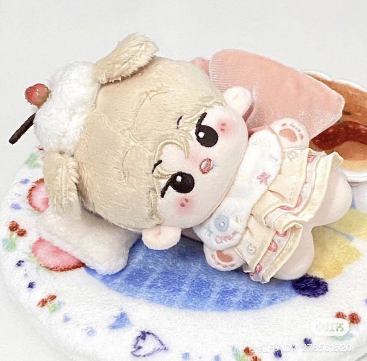 paf0y's tweet photo. seventeen 買取　ぬいぐるみ　ディノ　マスターさんぬいぐるみ

【譲】　写真のもの
　茶髪ぬい　耳無しタイプ、耳固定タイプ
　金髪ぬい　耳取り外し可能なゴムタイプ

【求】　買取(ご提示ください)

paypay、銀行振込、メルカリ通しO
GOにて購入致しました。

お気軽にお声掛けください🙇🏻‍♀️ https://t.co/vd2RyJqQZM