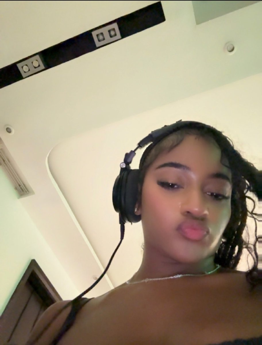 iamtaylorjasmin's tweet photo. until I met you…. (2026) 🇳🇬🇺🇸 https://t.co/b4dwusCH9M
