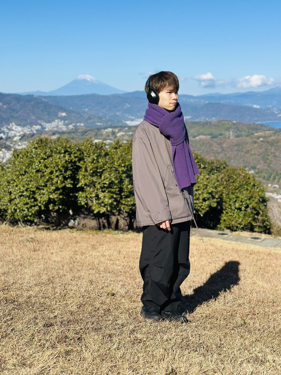 Krnyqo's tweet photo. 1人でどこまでも生きていける人がタイプです。

僕も1人でどこまでも行くけど、好きな人にはぞぬこんです。 https://t.co/4uXfyafVlT