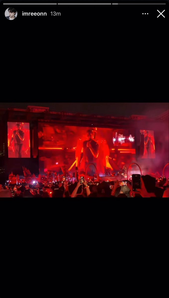 kongjiroc's tweet photo. so… #petereeonn watched the concert together (?) they even posted the update almost at the same time LOL.. reeonn liked pete’s new post too. 

prepare yourself, guys, our ship will be sailing 😋 #สิงโต3D https://t.co/q9WRXNKtxs