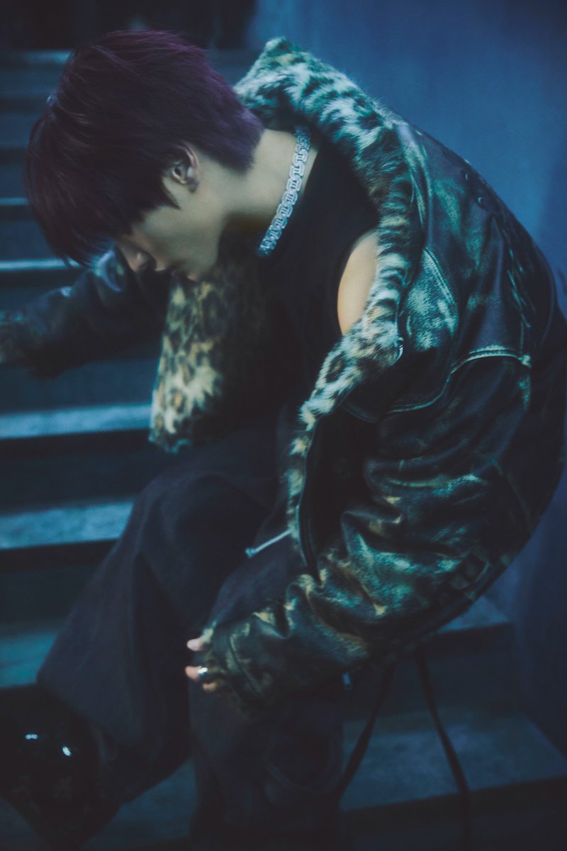 ATEEZofficial's tweet photo. [📷] ATEEZ(에이티즈) GOLDEN HOUR : Part.6
Concept Photo 1

#SEONGHWA #성화

2026. 11. 13 2PM RELEASE

📎Pre-save/add: https://t.co/DA1rdYWiXk

#ATEEZ #에이티즈
#GOLDENHOUR #GOLDENHOUR_Part6 https://t.co/PSu30qRuwm