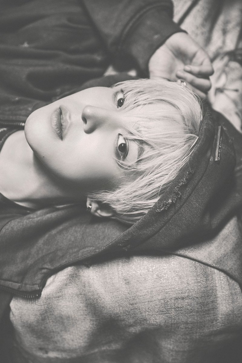 woodung__'s tweet photo. 얼굴봐… https://t.co/Y4E07fM4Ih