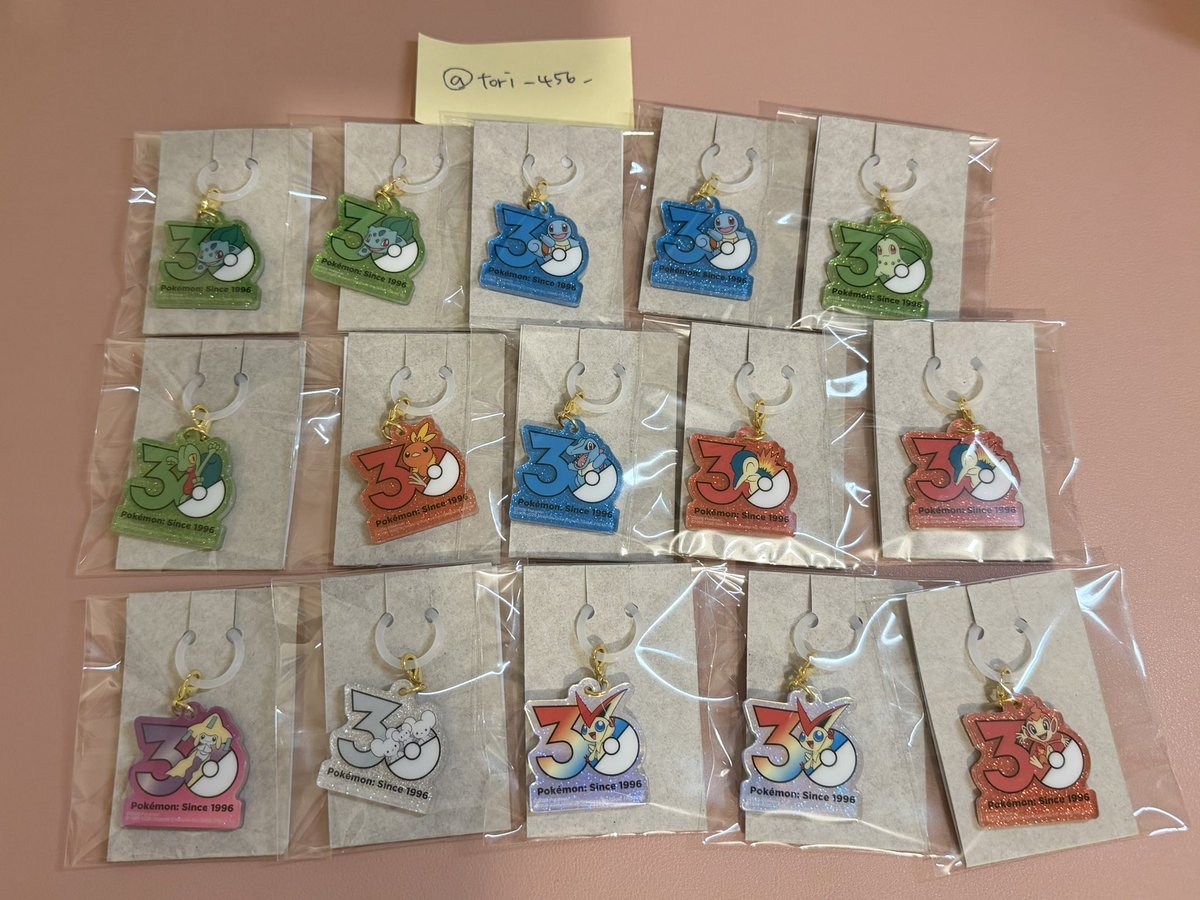 tori_456_'s tweet photo. 【交換】ポケチャーム 30周年ロゴマスコット 

譲:フシギダネ、ゼニガメ、チコリータ、キモリ、アチャモ、ワニノコ、ヒノアラシ、ジラーチ、イッカネズミ、ビクティニ、ヒコザル

求:デデンネ(無限回収)、ラティアス、ラティオス、ピカチュウ

郵送or都内手渡しでのお取引。お気軽にお声掛けください。 https://t.co/dJ3xzOXuRC
