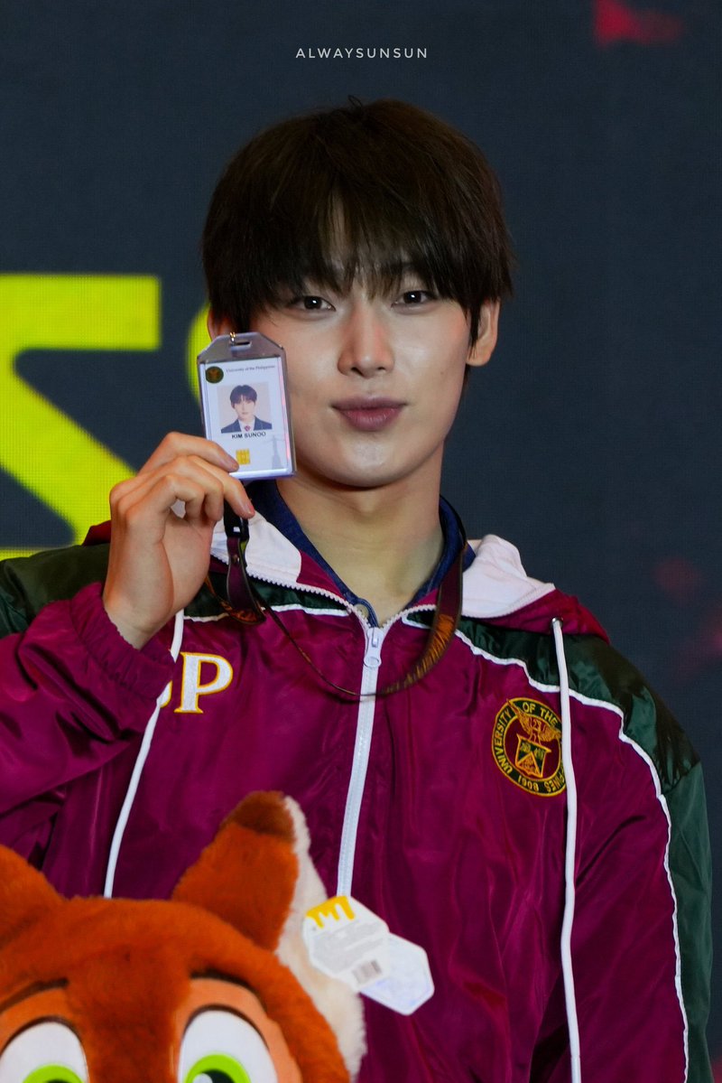 pocketzlockets's tweet photo. day 3 !! 

i vote for #ENHYPEN for #2026MAMAVOTE https://t.co/elXPHkdYy5