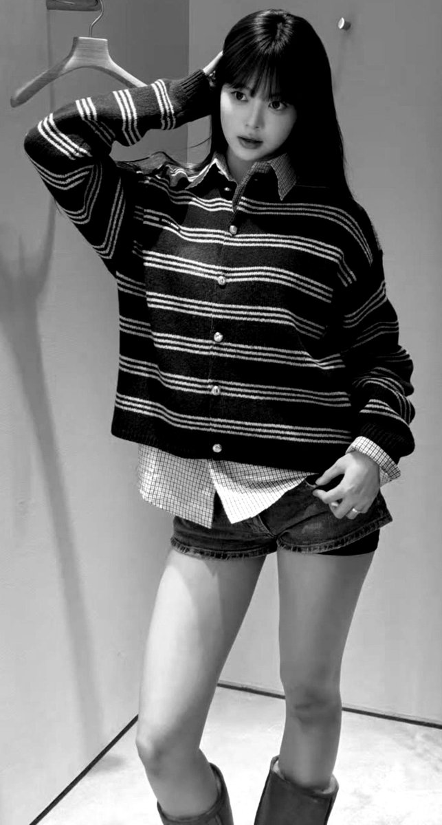 euneex0's tweet photo. ── ⟡ ˙🐾 ̟ 

think u can take all of this off me?
careful, handsome... if u get too close, i might make u forget what u came here for.... 
︎ ︎ ︎ ︎
︎ ︎ ︎ ︎ ︎︎ ︎ ︎ ︎ 
︎ ︎ ︎ ︎ ︎︎ ︎ ︎ ︎ ︎

︎ ︎ ︎  ︎#HONGEUNCHAE https://t.co/JVRzyOFXlR