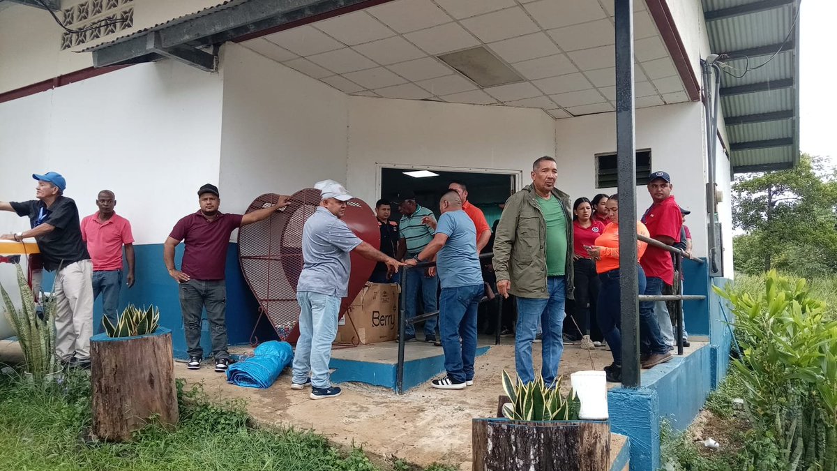 IPHEinclusivo's tweet photo. Personal de @IPHEinclusivo, sede de Darién, participó en una reunión de la Junta Técnica Provincial, bajo el lema “Darién Solidario”, en la que se acordó desarrollar jornadas de recolección de donaciones para apoyar a las familias damnificadas por el sismo https://t.co/TAMtBEeUpm