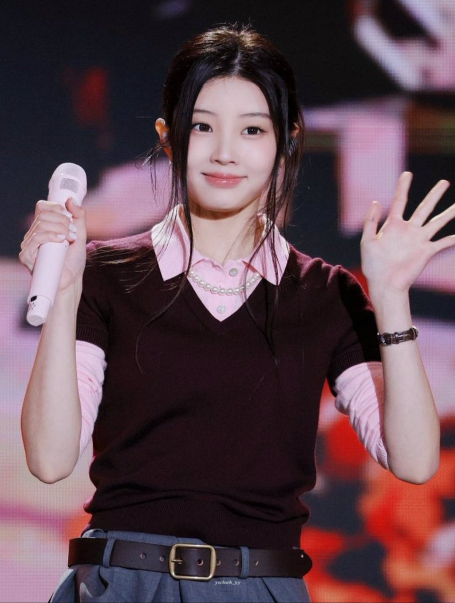 dreamywonhee's tweet photo. #WONHEE pics (˶>⩊<˶) ✨️ https://t.co/wnN9L2aTCs
