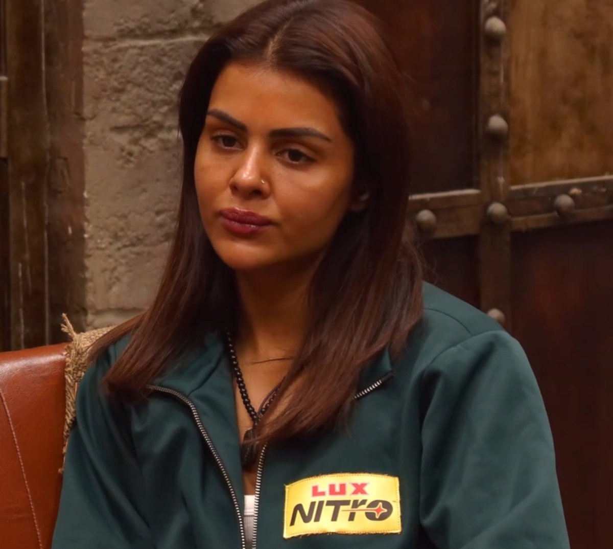 lafzzzzz's tweet photo. Cheempathy chii chii k leye rak 🤡

We don't play doble games like chii.
 She is going on behind him throughout the episode. Chal hatttttt

RNF STAR GAUTAM https://t.co/FZfpC4eRww