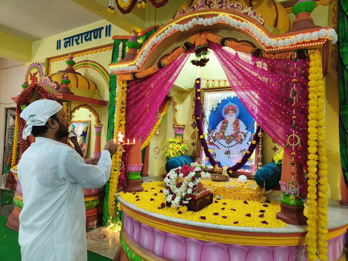 AshramBlr's tweet photo. Sant Shri Asharamji Bapu has guided countless seekers on the path of Self-Realization, the ultimate goal of human life.
The Bengaluru Ashram celebrated Pujya Bapuji’s #62ndSelfRealizationDay on October 12, 2026, with devotion and reverence.
Glimpses: https://t.co/R6ApPcagfj https://t.co/CyT0jRylBA