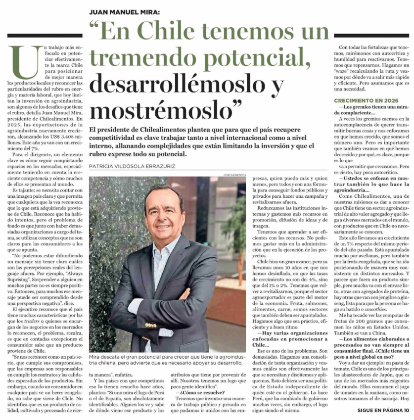 SNA_Chile's tweet photo. El presidente de Chilealimentos, destacó la importancia de fortalecer la marca Chile y reducir las barreras que limitan la inversión para recuperar la competitividad de la agroindustria. En 2025 las exportaciones del sector alcanzaron los US$3.408 millones y este año crecen un 7% https://t.co/74M9LKlxV8