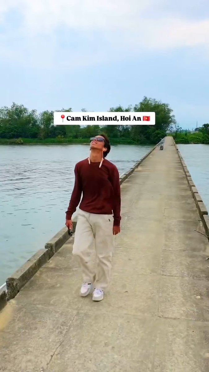 fatty_reyes's tweet photo. Just minutes from Hoi An’s Ancient Town, Cam Kim Island offers quiet roads, rice paddies, fishing villages, and local life. Rent a bicycle, cross the bridge, and explore at your own pace. Go early or late, and allow at least half a day. https://t.co/4VAK7UqLBD