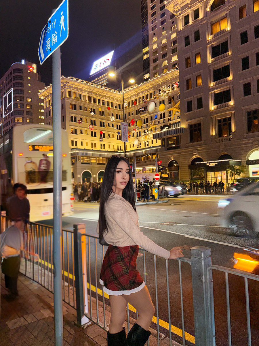 postiog's tweet photo. #ladyboy_riyadh
#ladyboy_saudi 
#ladyboy_both_in_riyadh https://t.co/BXKC7w6lan