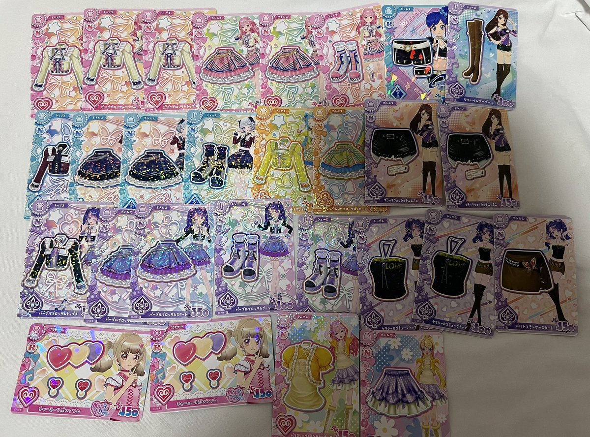 liy_igo's tweet photo. アイカツ　アンコール　カード　交換

【譲】　画像1枚目、2枚目

【求】　画像３枚目、
パラレル↔︎パラレル
プレミアムレア↔︎プレミアムレア

郵送交換希望です
被ってしまった子達です🙇‍♀️どなたでもお気軽にお声掛けください🙇‍♀️ https://t.co/8gOOLaB8L2
