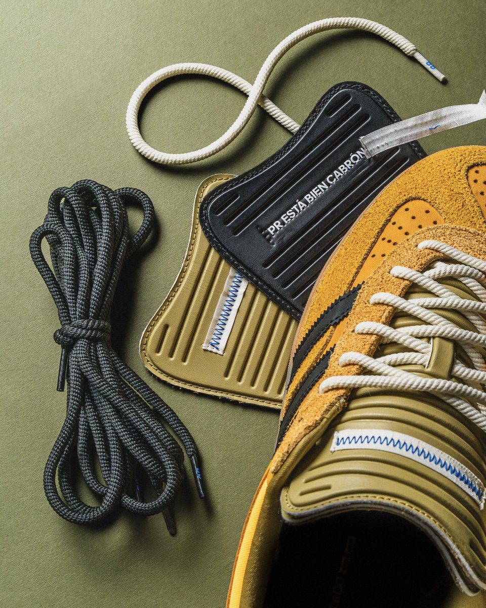 nicekicks's tweet photo. The Bad Bunny x adidas Gazelle Indoor “Solar Gold” drops October 17 for $140 🔆 https://t.co/W9K6SPYo6T