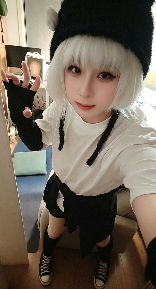 mochajianmao's tweet photo. 这是我找回自己推特的第一天！以后会持续更新女装内容的(r18的也有) https://t.co/MncCrkBQOX