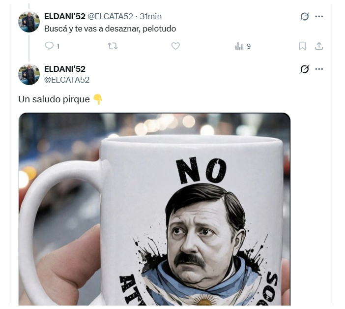 JohnnyPJames's tweet photo. Viejo marica, desbloquea para contestar y vuelve a bloquear. Qué clavo el terrible puto enclosetado que se tiene que bancar tu mujer.
Sabés el NESTUM que tenés que comer para "desasnarme" a mí en algo que tenga que ver con medios, cine, tv o plataformas, cabeza de perno? jajajaj https://t.co/AU6HHyJDYe