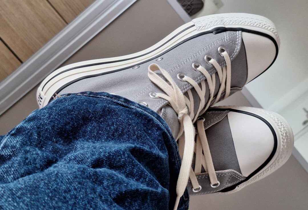 chuckthefag's tweet photo. Converse lovers, what do you think about the converse throwbacks? https://t.co/H5SB9phhZb