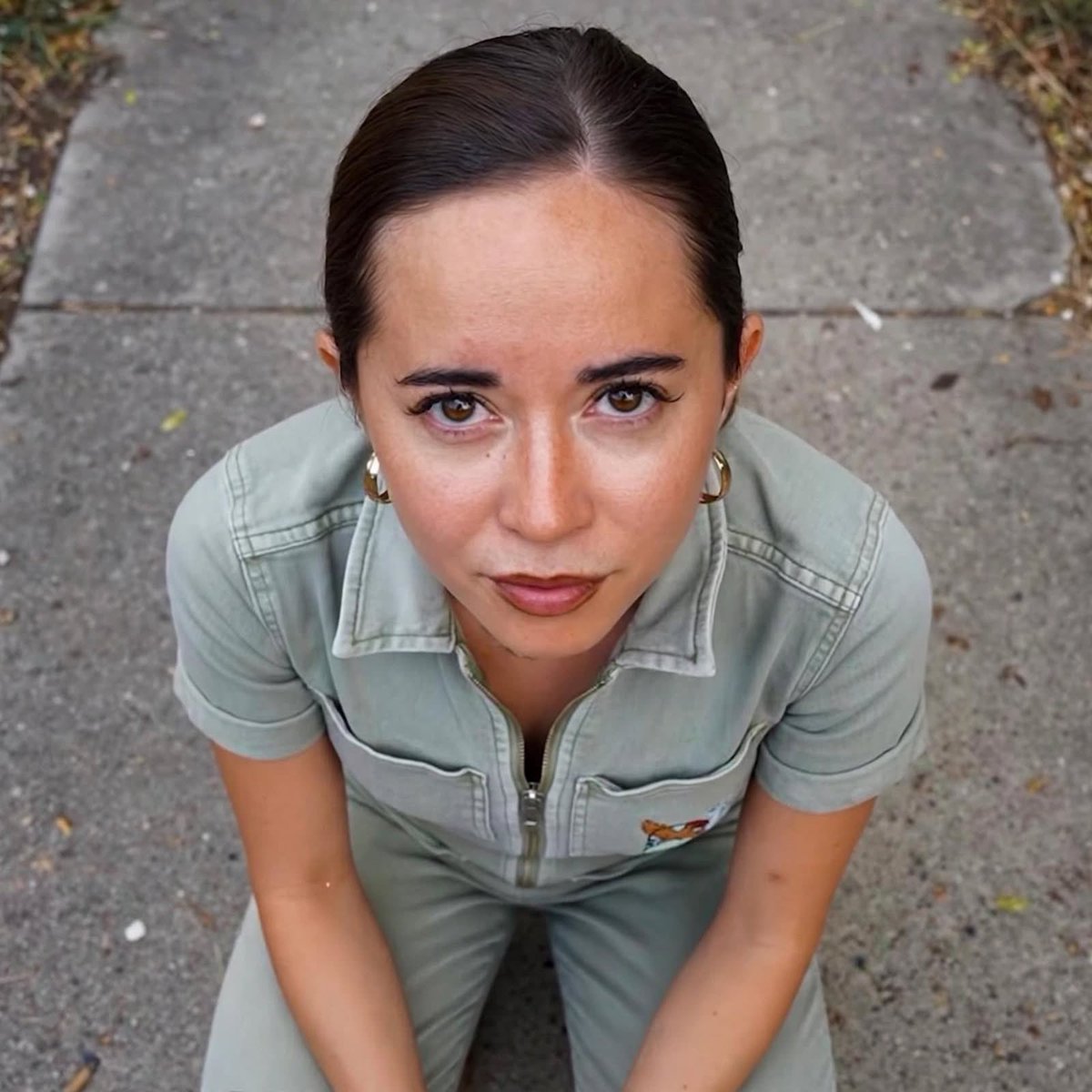 XaviersPicks's tweet photo. Maya Higa looking perfect with her hair pulled back

 #mayahiga #ai https://t.co/oneEsWDXke
