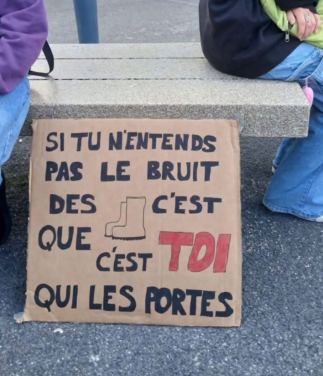PrevostRenald's tweet photo. https://t.co/7618C2XmRd