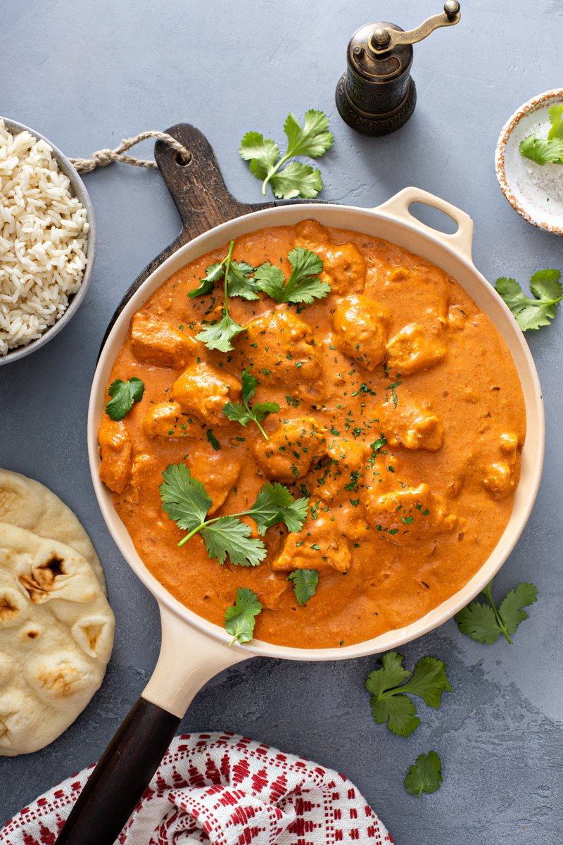 Canada's tweet photo. #Canada and #India share a partnership built on people, culture, and food! From family dinners to takeout nights, butter chicken has become a Canadian favourite and delicious reminder of our cultural ties. What’s your go-to CA-IN food pairing? 🇨🇦🇮🇳 https://t.co/iAwvfNnWbT