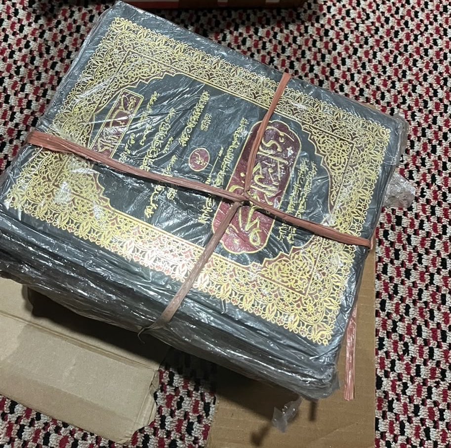 DocRumaisa's tweet photo. Alhumdulillah Covered one More Maqtaba with Quran Shareefs, Muslim Shareefs, Bukhari Shareefs and Noorani Qaidas 

Thank you all for your Support, Contribution and Trust. 

Keep Supporting for Better Society. https://t.co/GO8LqoxXkj