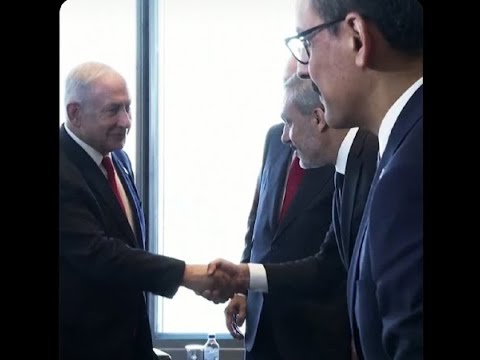 day_ride006's tweet photo. @AltayCemMeric Altay abi selam. Aynı yorumu şu görüşme gerçekleştiğinde de yapmış mıydın? https://t.co/lNMf3kenF9