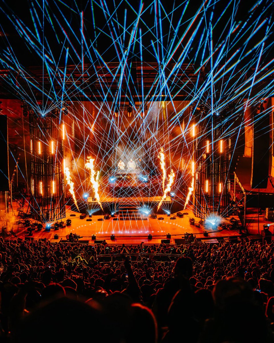 twofriendsmusic's tweet photo. RED ROCKS, IT’S A BIG BOOTIE WORLD 🪩

back for year #5 this may… everything you love about the mixes + two friends, all in a new world.

presale sign up in bio 
 VIP packs 10/14 at 9am local
presale 10/14 at 10am local with code. 
welcome to our world, denver. https://t.co/QctYejircz