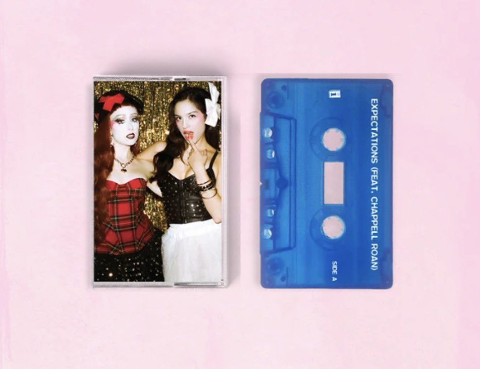 UnraveledTours's tweet photo. it’s true !! ‘expectations’ feat Chappell is now available to order on olivia’s site! 
🔗: https://t.co/s4YP7LmYFf https://t.co/Bu5MVVlBIH