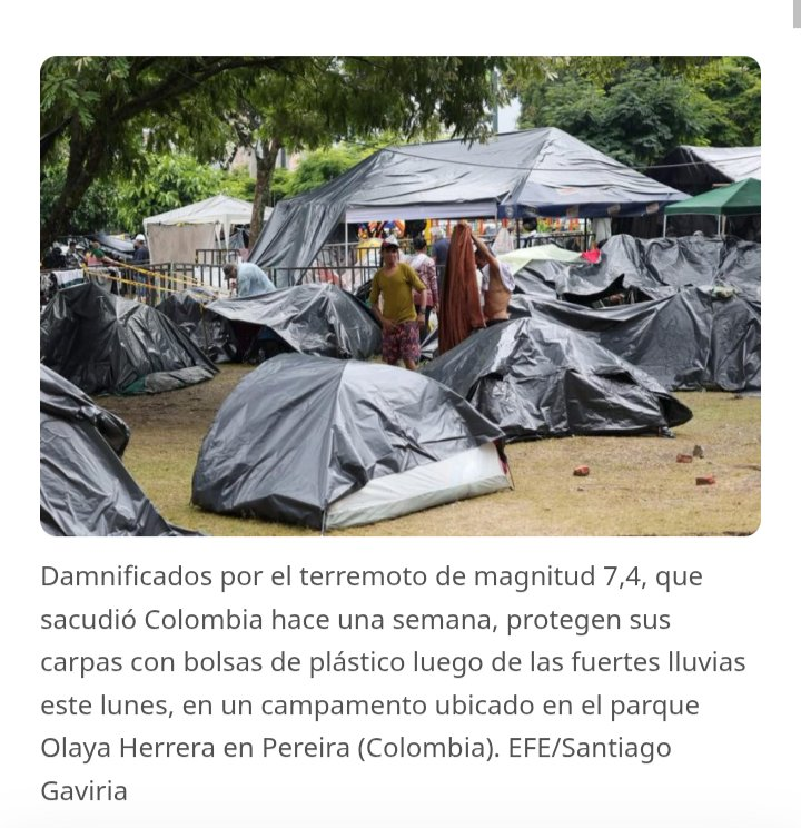 Matador000's tweet photo. Que no se les olvide esta foto. Mírenla bien. ¿Qué estarán sintiendo estas personas?

Son mi gente de Pereira y Dosquebradas. Por ellos hay que seguir luchando.

Me indigna su sufrimiento y el silencio de políticos, empresarios y gente de bien ante el Tigre que eligieron. https://t.co/1TgLddJkkF