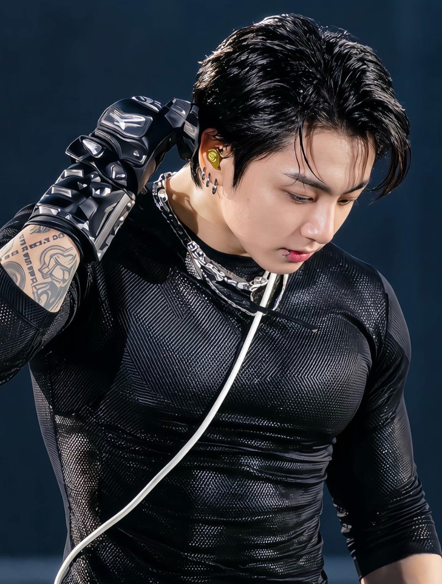 bagsuhui497894's tweet photo. Body꾹🐰 Sexy꾹🐰 https://t.co/90vysbG5Zd