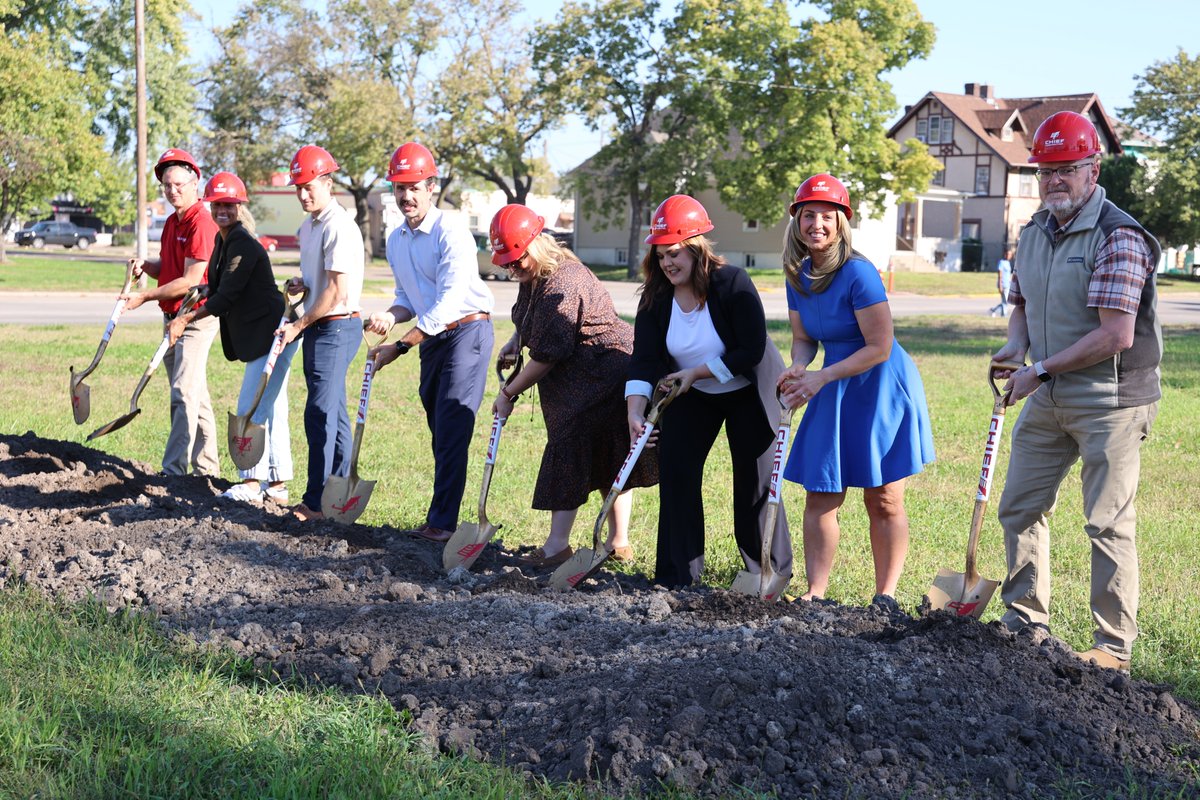 DevelopNebraska's tweet photo. .@HopeHarborgi broke ground for Lighthouse Apartments in Grand Island! The project is bringing more affordable housing through units rented both at and below market rate. DED awarded federal funding through the HOME-American Rescue Plan Act program to assist with the project. https://t.co/P1tGcIayhH
